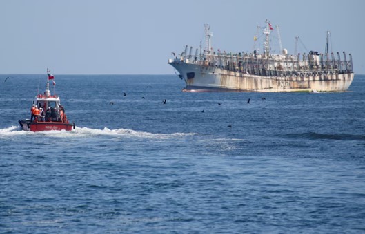 Japón proveerá drones y tecnología a Argentina, Uruguay, Perú y Ecuador para frenar la pesca ilegal china