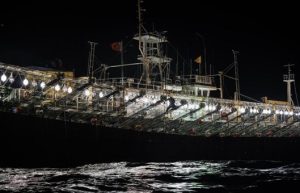 Estados Unidos sanciona al buque chino Zhen Fa 7 por condiciones laborales abusivas y esclavitud