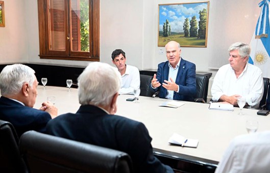 “Sin eliminación de retenciones, la crisis puede paralizar el litoral marítimo”